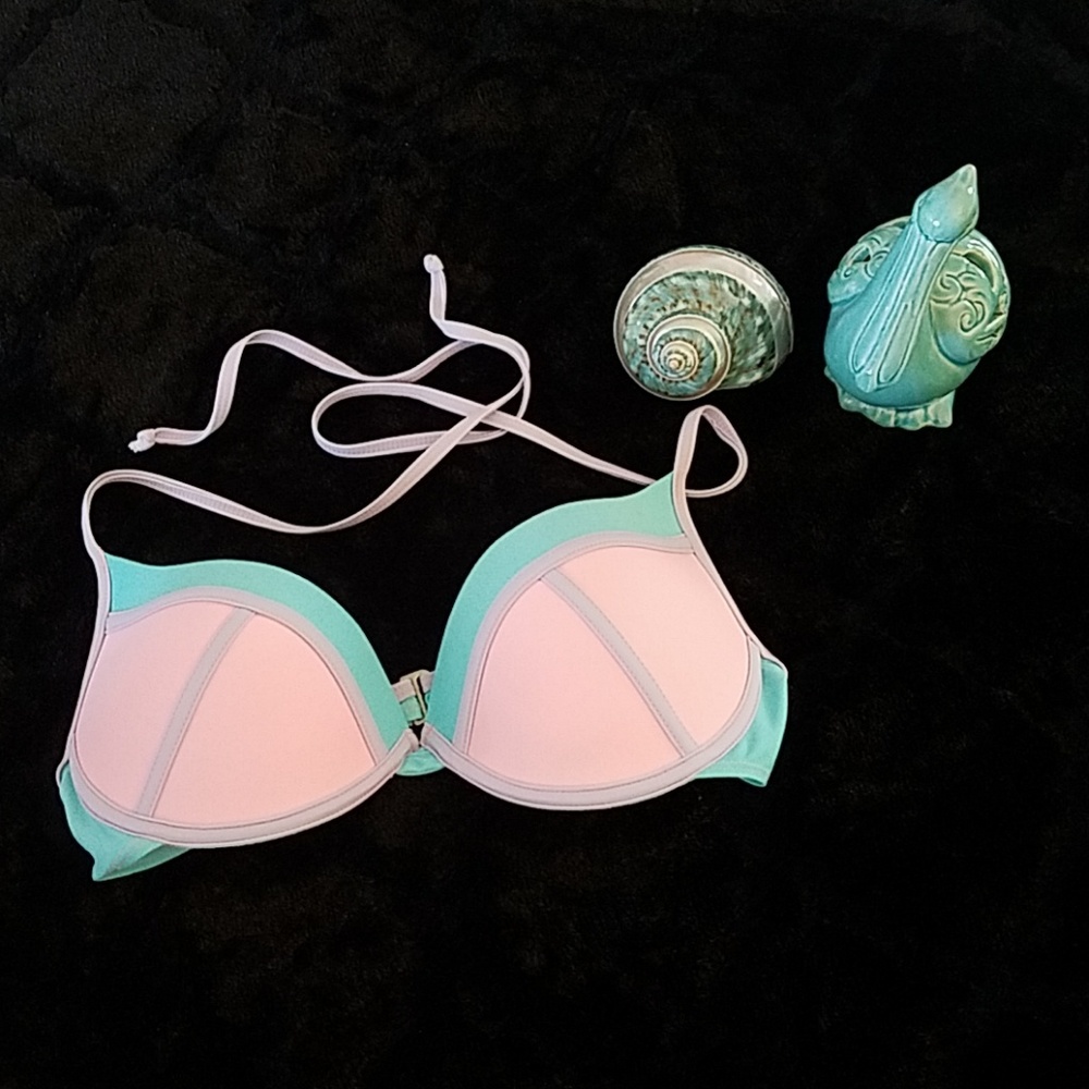Ringo Bikini Top (Size Med)